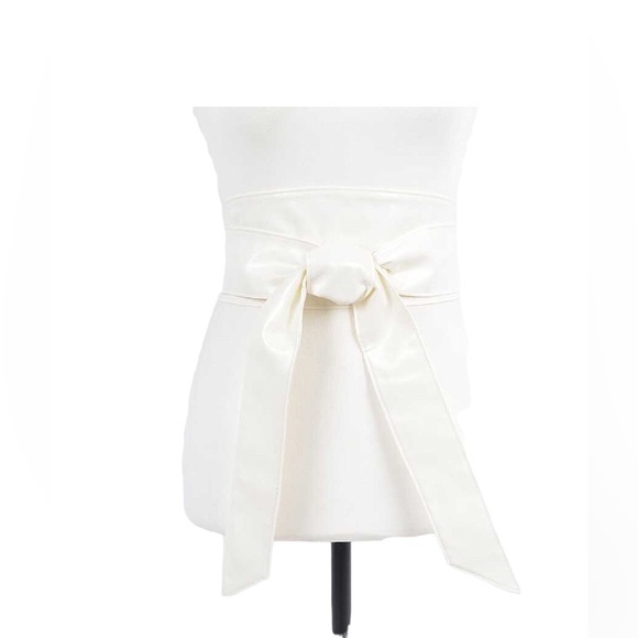 White Vegan Leather FreeStyle Obi Statement Belt - Picture 1 of 2
